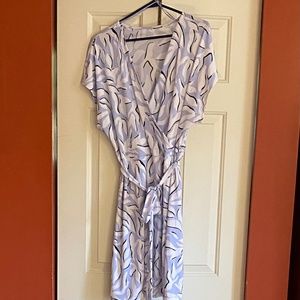 Nine West dress short sleeve, length just above the knee